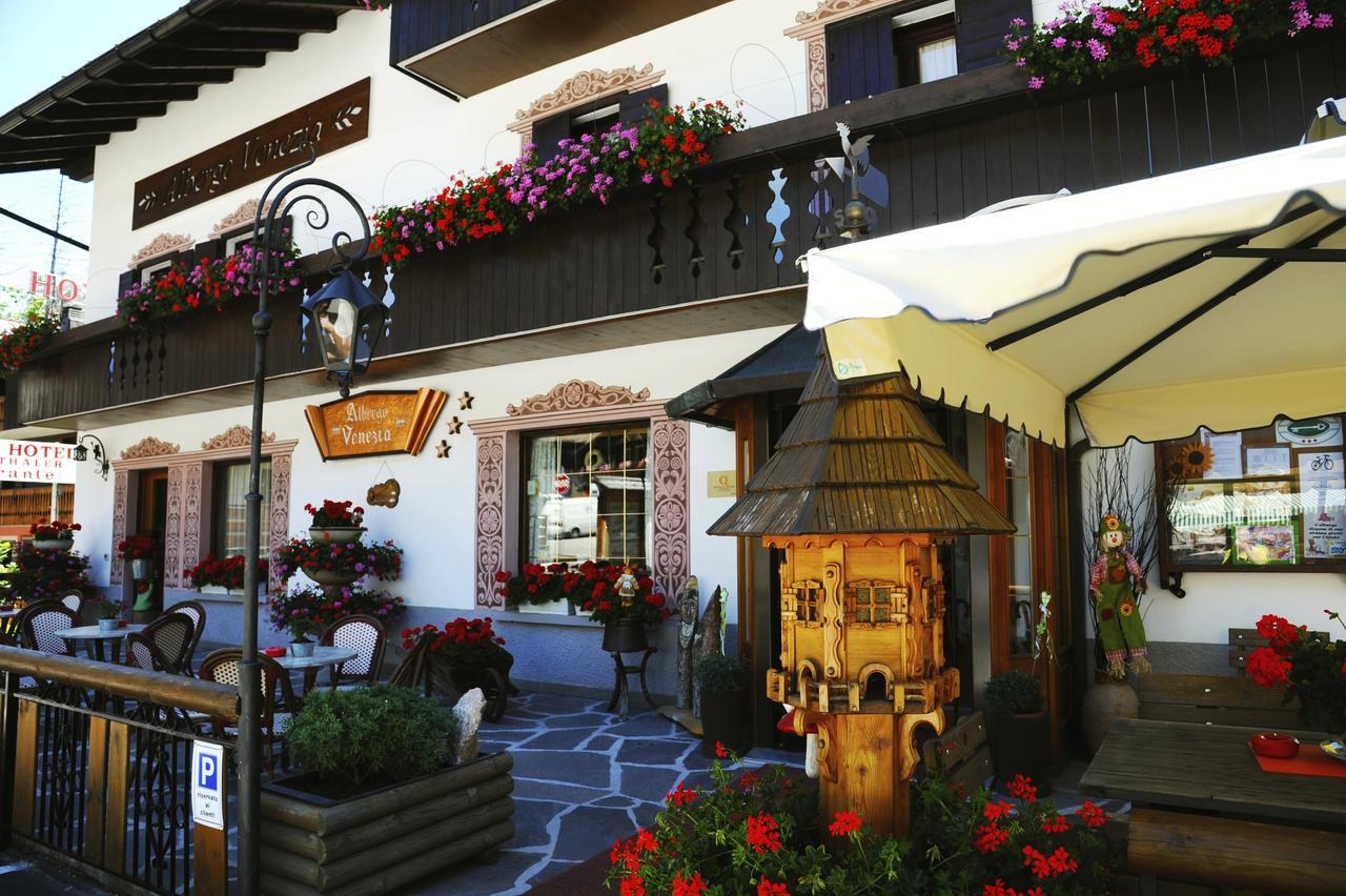 Albergo Venezia 萨帕达 外观 照片