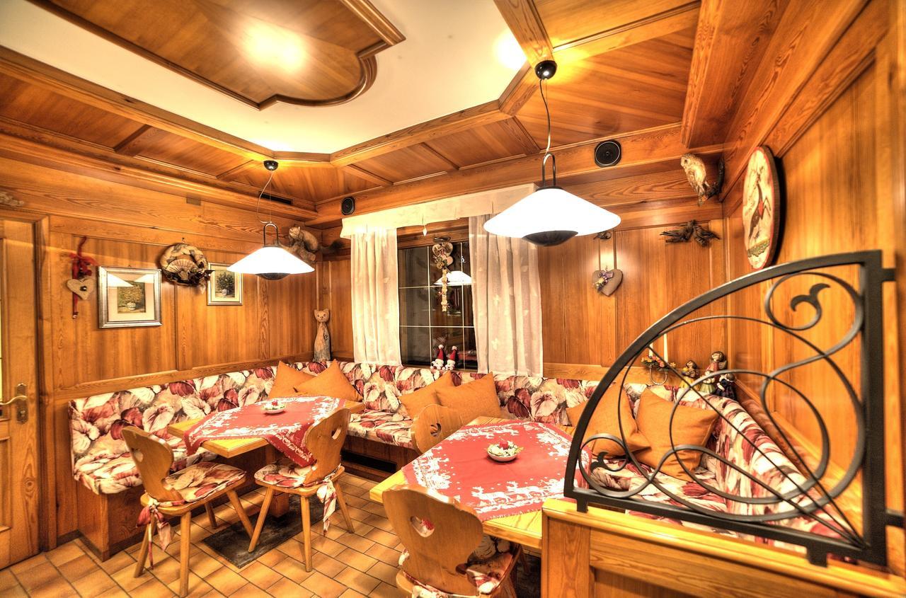 Albergo Venezia 萨帕达 外观 照片