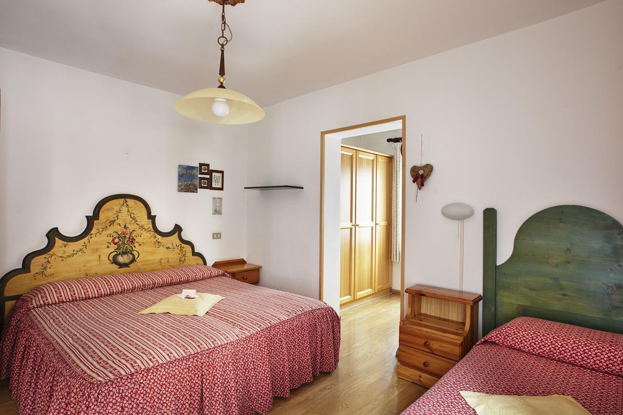 Albergo Venezia 萨帕达 外观 照片