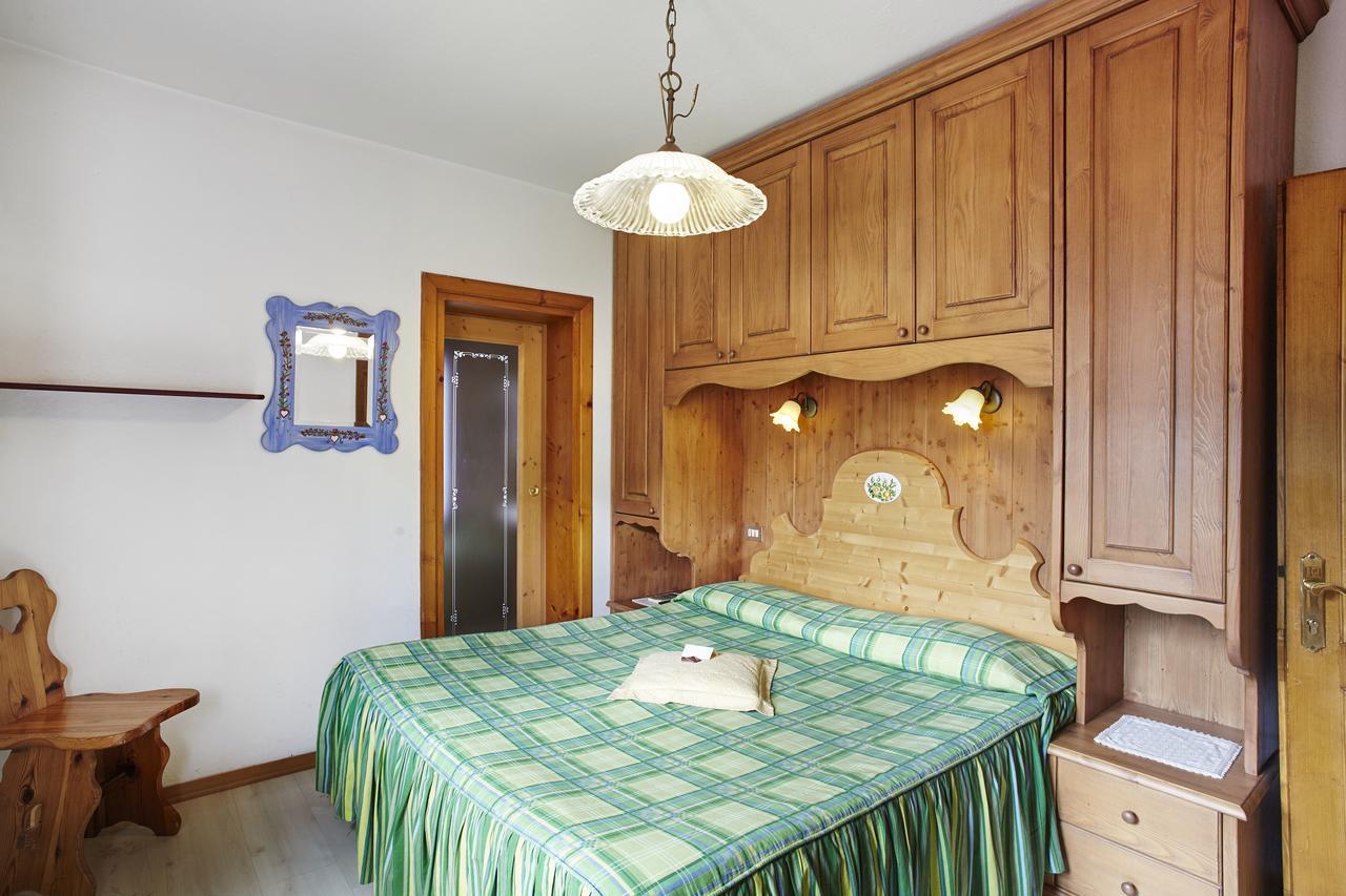 Albergo Venezia 萨帕达 外观 照片